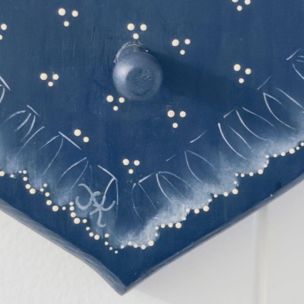 Navy Blue Wooden Heart Wall Hook Hand Painted Folk Art Primitive Decor - Picture 4 of 7